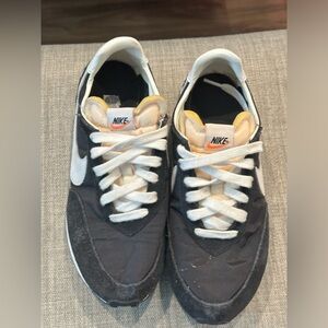 Used Nikes Waffle Trainer
